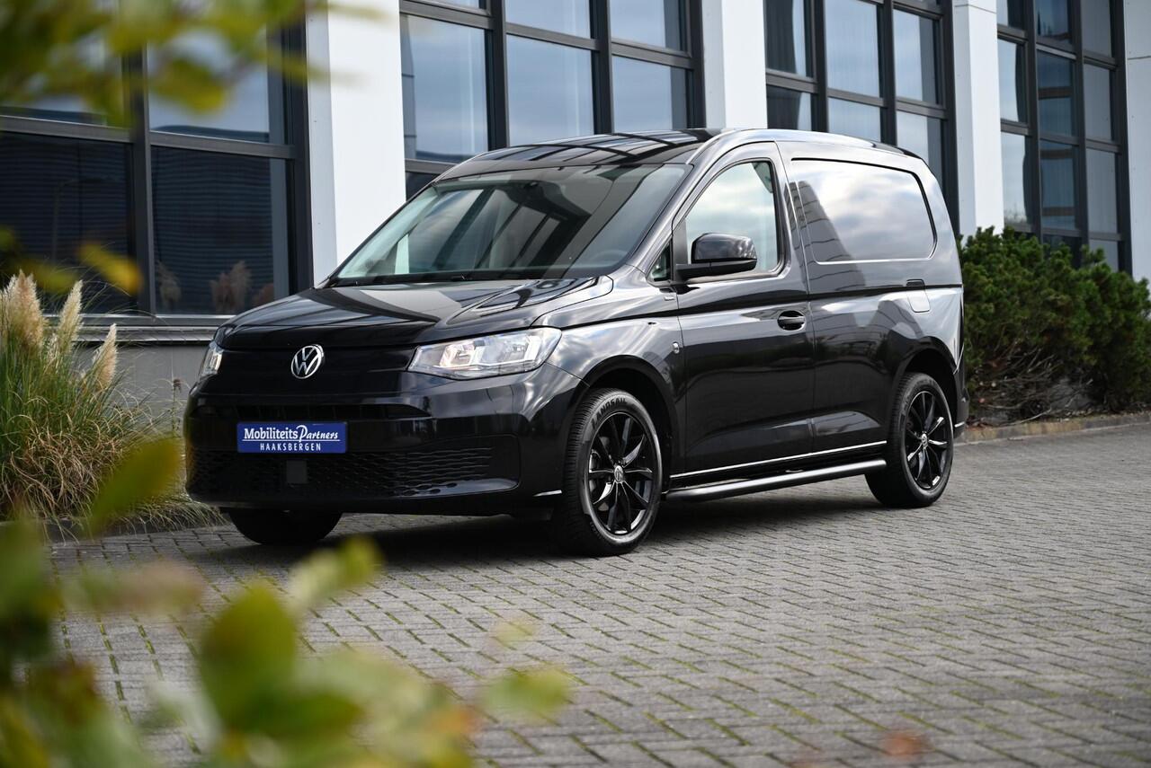 Volkswagen CADDY Cargo 2.0 TDI Black Edition Cruise | CarPlay | 17"LMV ¤ 349 P.M.