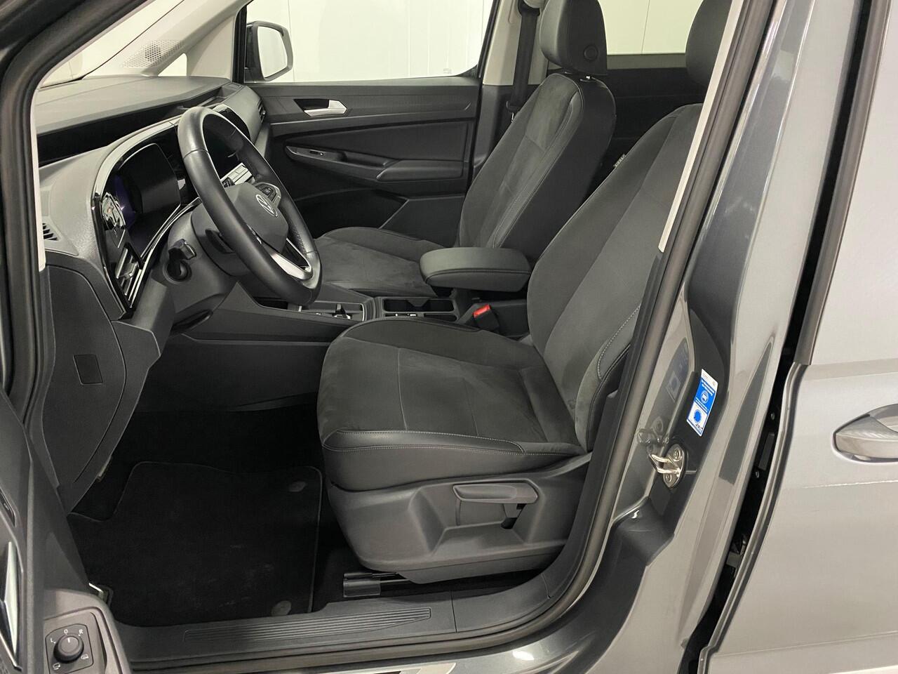 Volkswagen CADDY 1.5 TSI 5p Style Led Koplampen Leer Alcantara ACC Dakrails 17 Inch