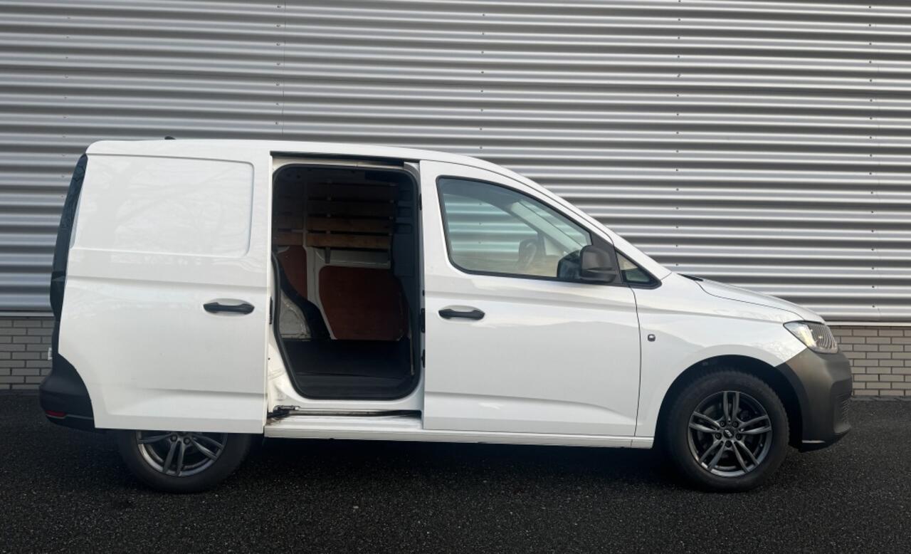 Volkswagen CADDY Cargo 2.0 TDI 2022 Nwe Driem & APK