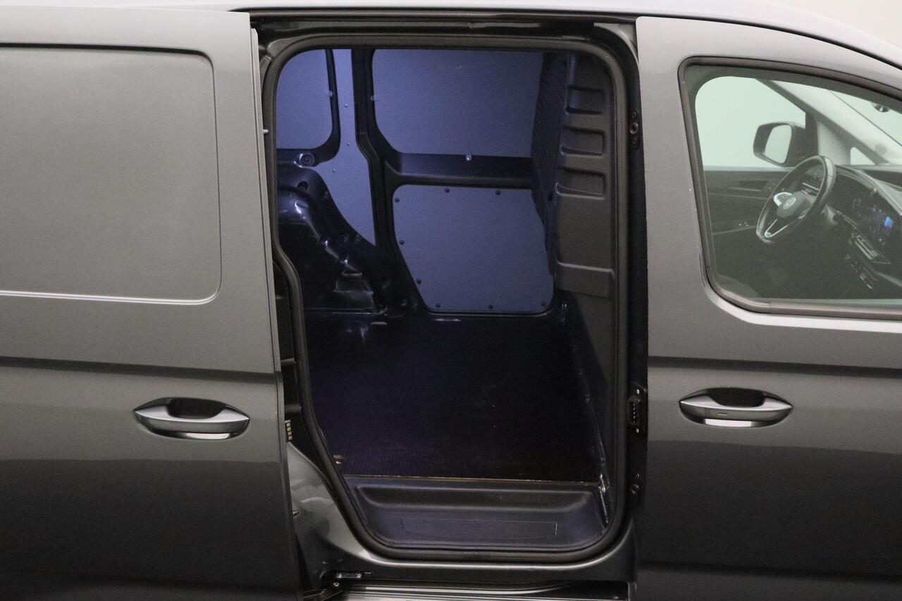 Volkswagen CADDY Cargo 2.0 TDI 2022 | Navigatie | Adaptive Cruise Control | Carplay | Led Lampen | DAB Radio | Rijstrook Sensor | Goed Onderhouden | 2 Sleutels | Nationale Autopas