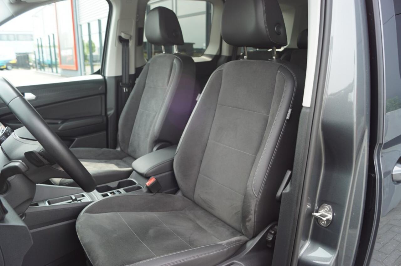 Volkswagen CADDY 1.5 TSI DSG Style / LED / Virtual cockpit / Navi /PDC / 17 LM