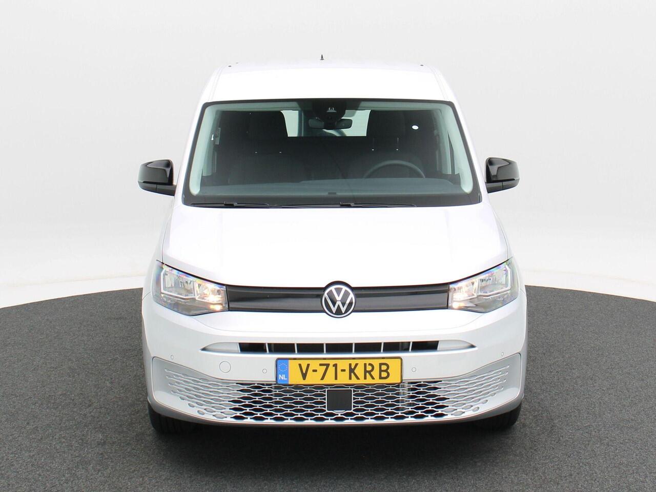Volkswagen CADDY Cargo Style 2.0 TDI 102 pk | Achteruitrijcamera | Keyless Start | Trekhaak | Luxe tussenwand | BPM Vrij!
