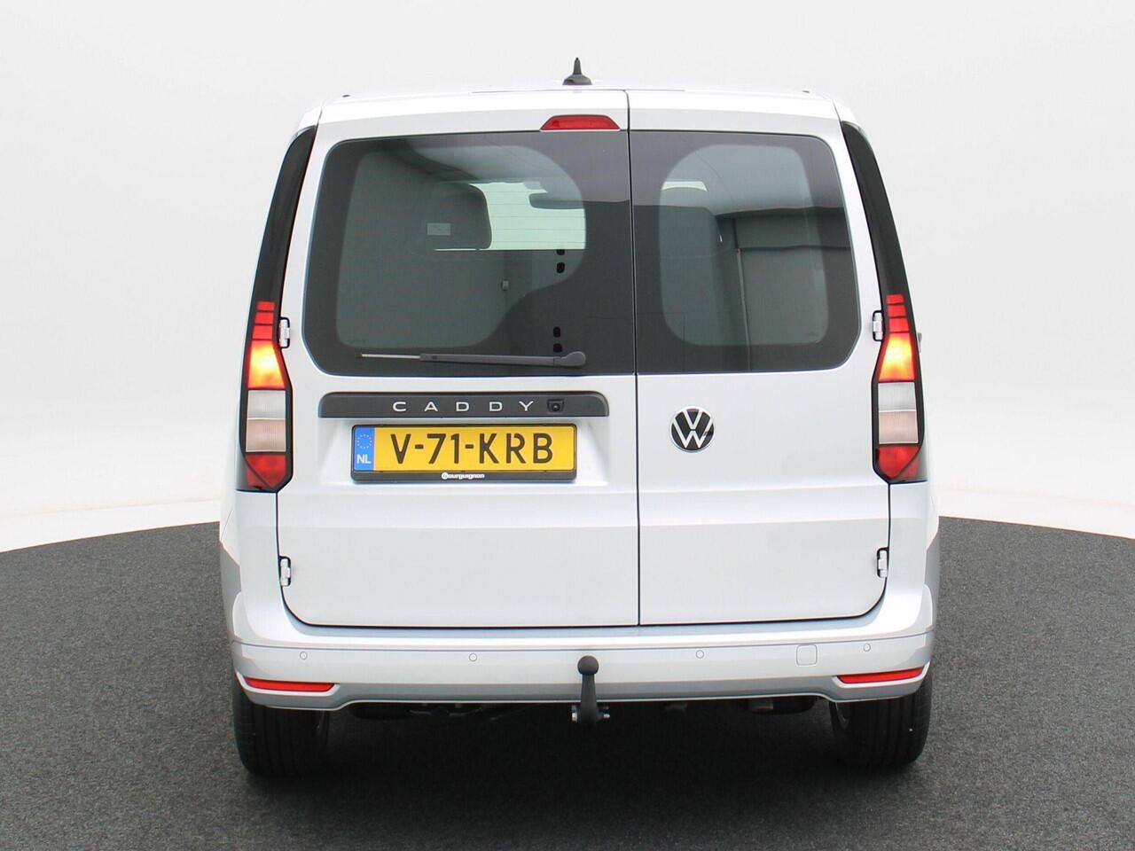Volkswagen CADDY Cargo Style 2.0 TDI 102 pk | Achteruitrijcamera | Keyless Start | Trekhaak | Luxe tussenwand | BPM Vrij!