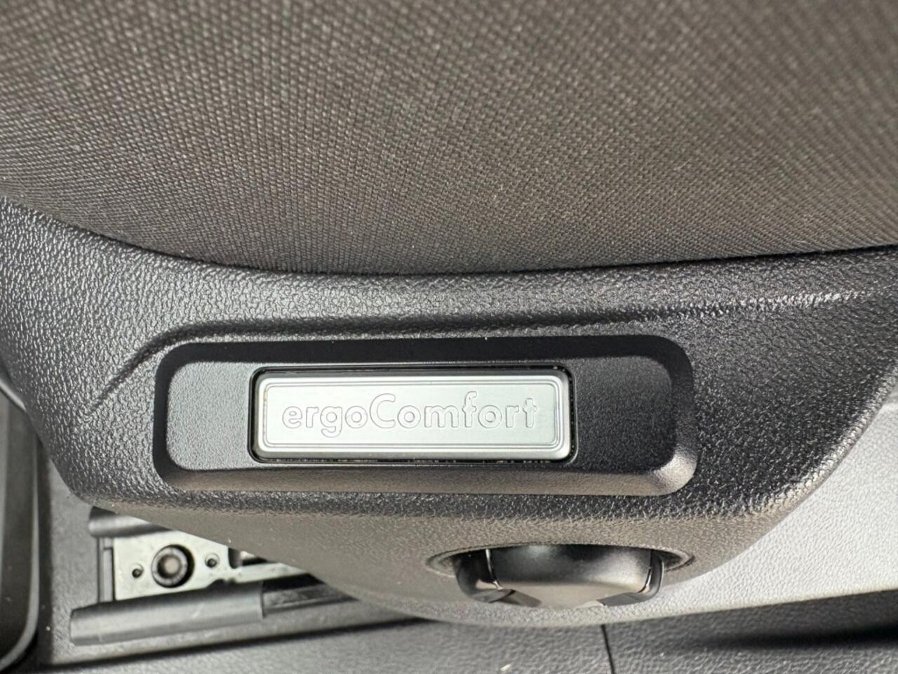 Volkswagen CADDY 2.0 TDI DSG CarPlay, LED, 2xSchuifdeur, Adaptive, TrHaak