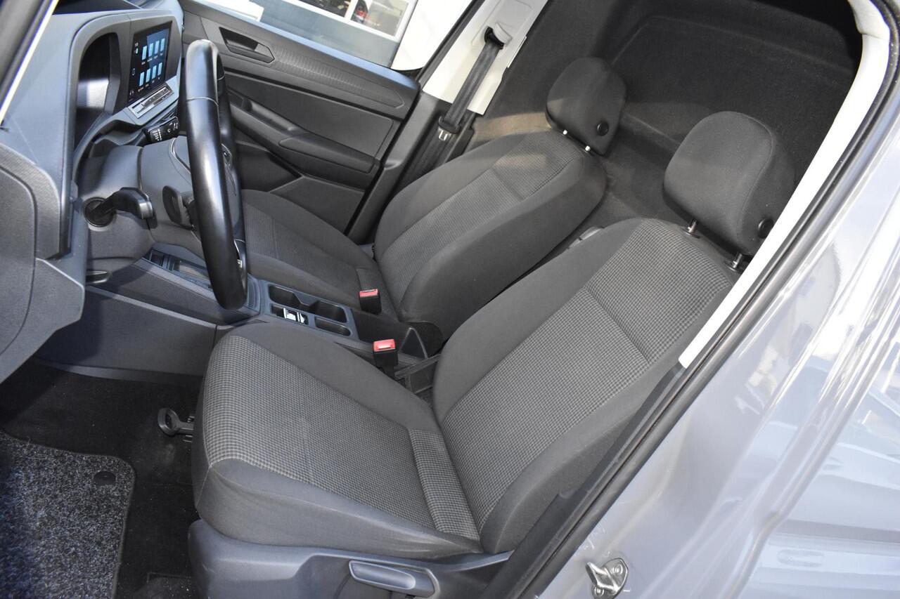 Volkswagen CADDY Cargo 1.5 TSI Style Trekhaak - Carplay - Stoelverw.