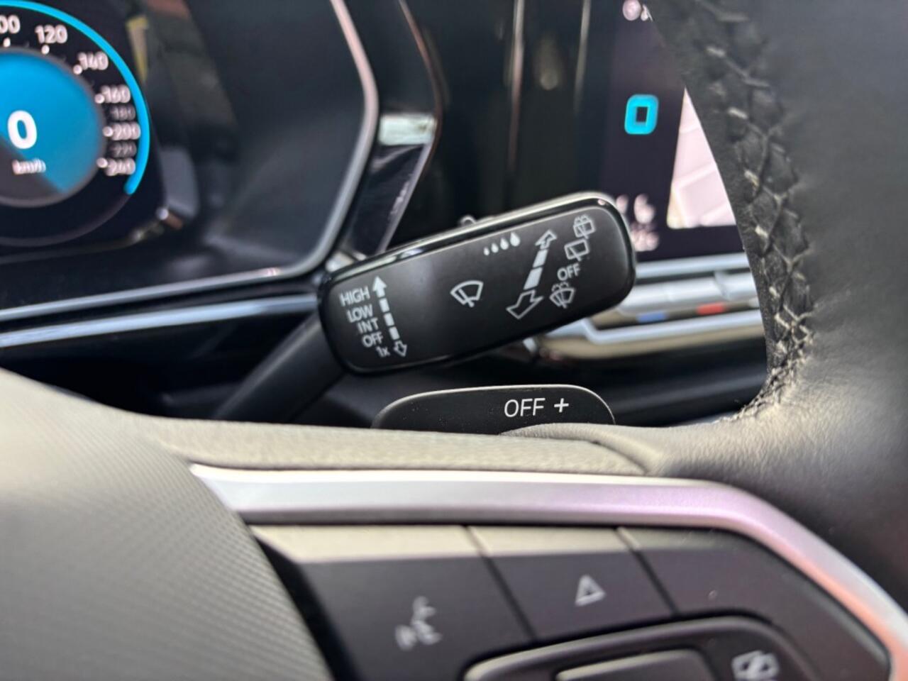 Volkswagen CADDY 1.5 TSI 115pk DSG STYLE ACC, Camera, Led, Virtual cockpit, Trekhaak,