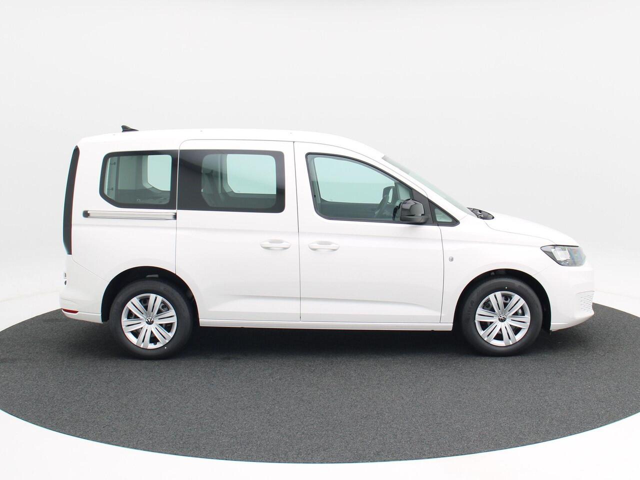 Volkswagen CADDY Kombi 1.5 eHybrid 115 pk | Trekhaak | 5 Persoons | Adaptieve Cruise Control |