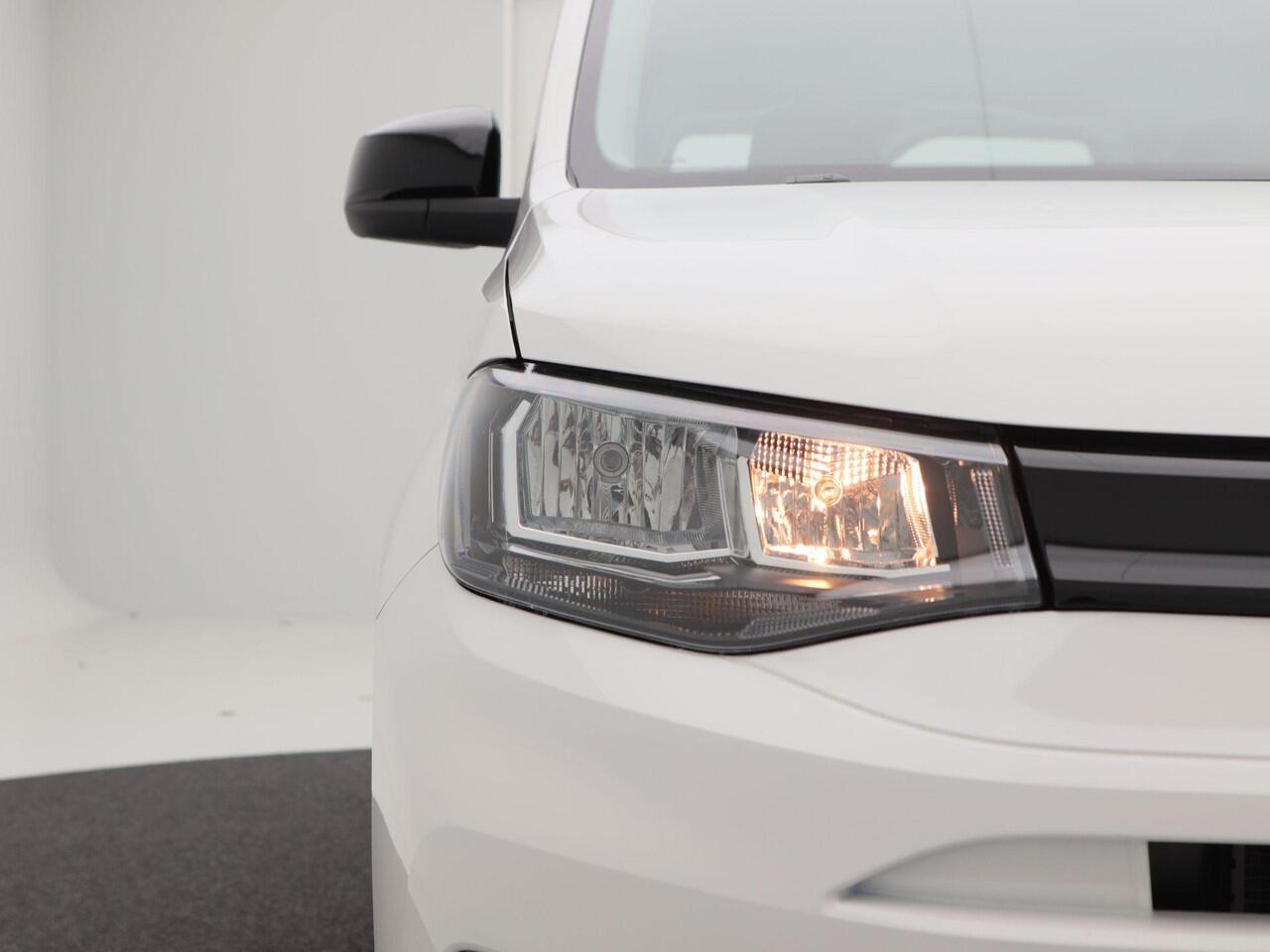Volkswagen CADDY Kombi 1.5 eHybrid 115 pk | Trekhaak | 5 Persoons | Adaptieve Cruise Control |