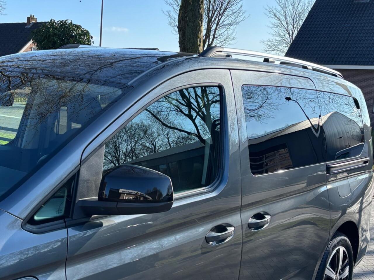 Volkswagen CADDY Maxi 1.5 TSI HYBRIDE 150pk Style ACC, Camera, Led, Virtual cockpit, 7 persoons, phev