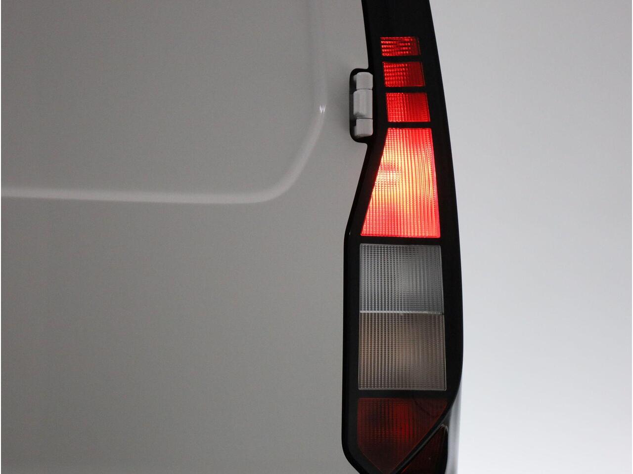 Volkswagen CADDY Comfort 2.0 TDI 55 kW / 75pk | Trekhaak | Carplay | Cruise Control | PDC