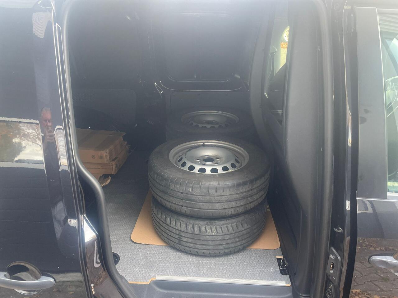 Volkswagen CADDY MAXI 2.0 TDI L2H AUTOMAAT