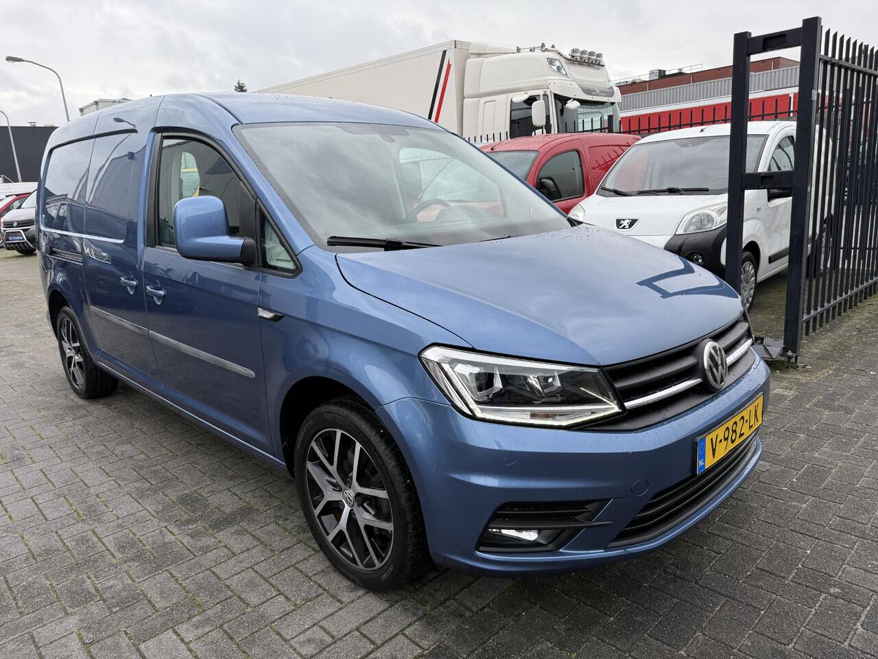 Volkswagen CADDY MAXI 2.0 TDI L2H1 BMT Highline Euro 6 DSG Alcantara NAVI APPLE CARPLAY