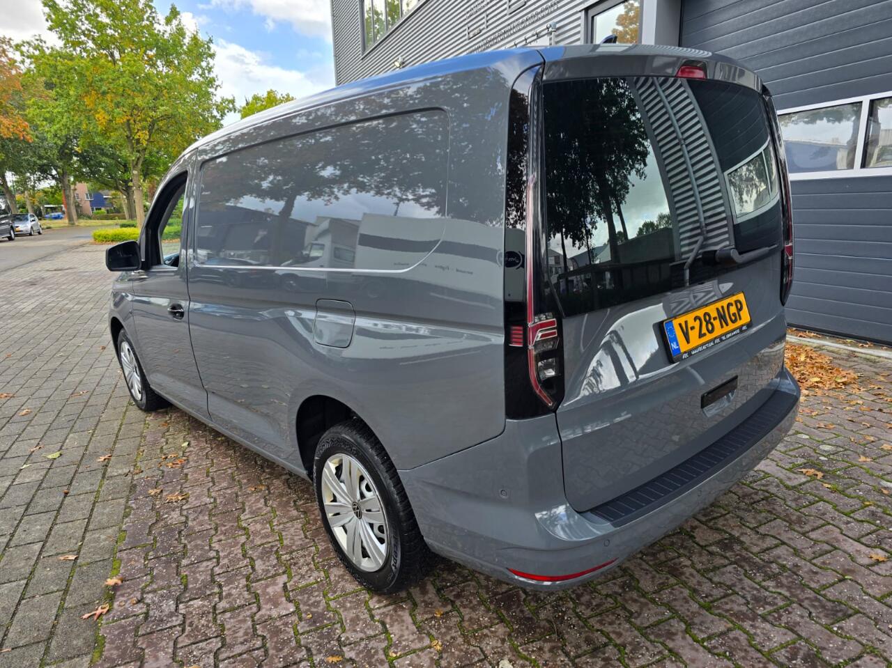 Volkswagen CADDY MAXI CARGO 1.5 TSI AUTOMAAT