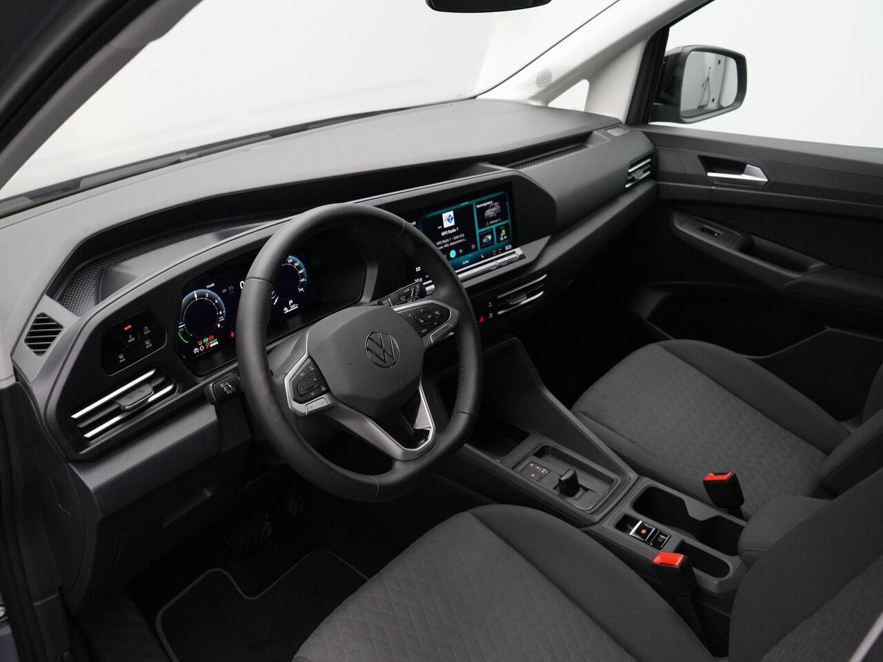 Volkswagen CADDY MAXI Kombi 7 pers. 1.5 TSI 115 pk DSG Hybride Life | Achteruitrijcamera | Stoelverwarming | Carplay | Digital Cockpit Pro