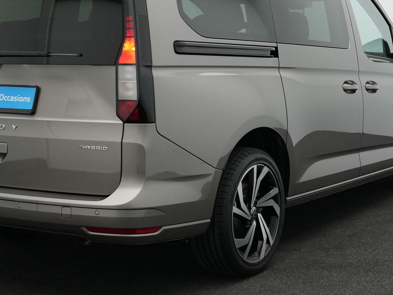 Volkswagen CADDY MAXI Kombi 7 pers. 1.5 TSI 115 pk DSG Hybride Life | Achteruitrijcamera | Stoelverwarming | Carplay | Climatronic