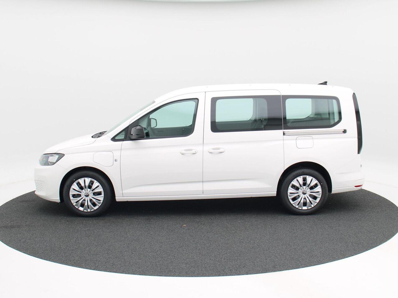 Volkswagen CADDY MAXI Kombi 1.5 eHybrid 115 pk | Trekhaak | 5 Persoons | Grote laadruimte | Achteruitrijcamera |