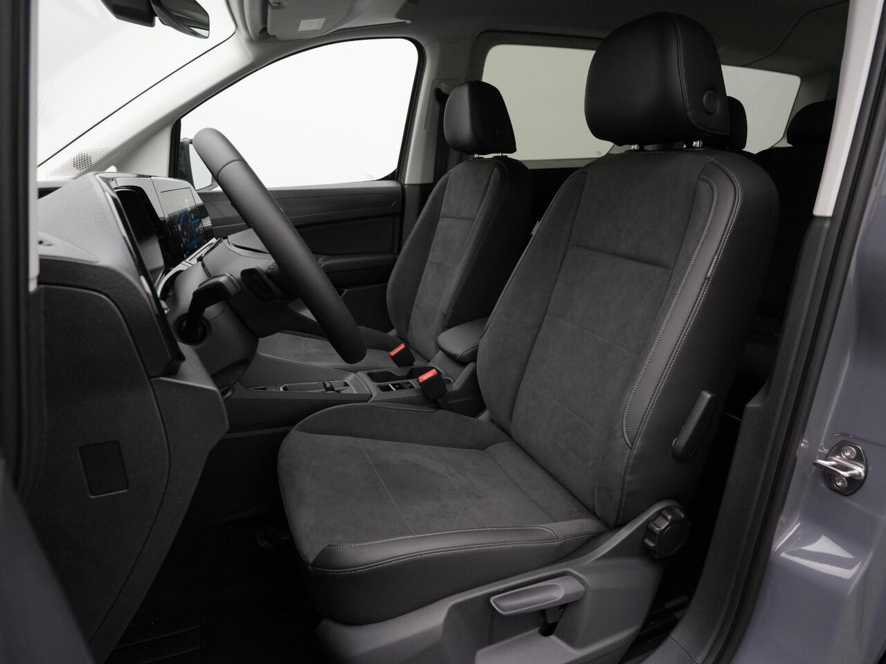 Volkswagen CADDY MAXI Combi Style 1.5 eHybrid 85 kW 115 pk | 7-Zitplaatsen | Led | Navigatie | Digital Cockpit | PDC | Apple Carplay/Android Auto | L.M. Wielen