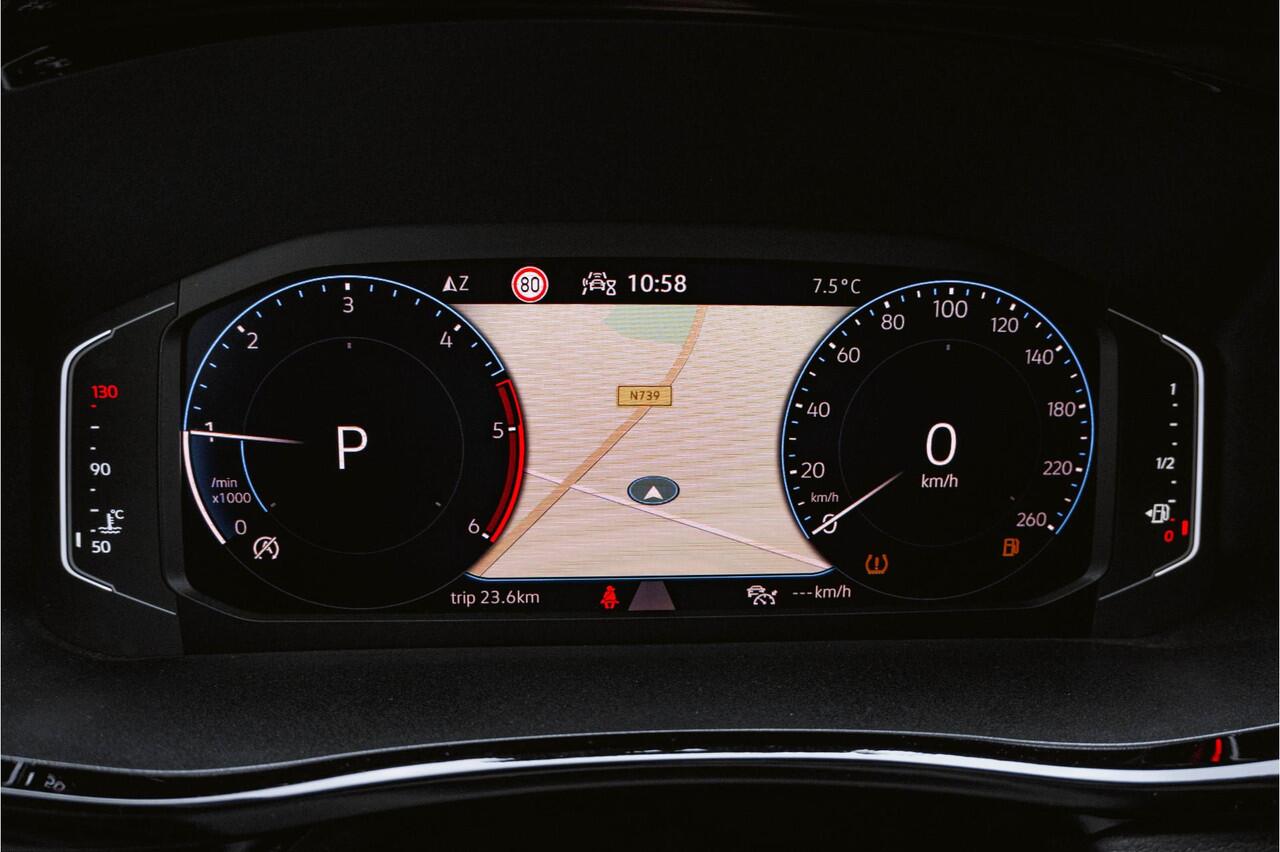 Volkswagen CARAVELLE 4-MOTION Caravelle 204pk Highline 4-M DSG L2H1 ACC | LED | Leder | Side Assist | ELEKT.KLEP | 4X4