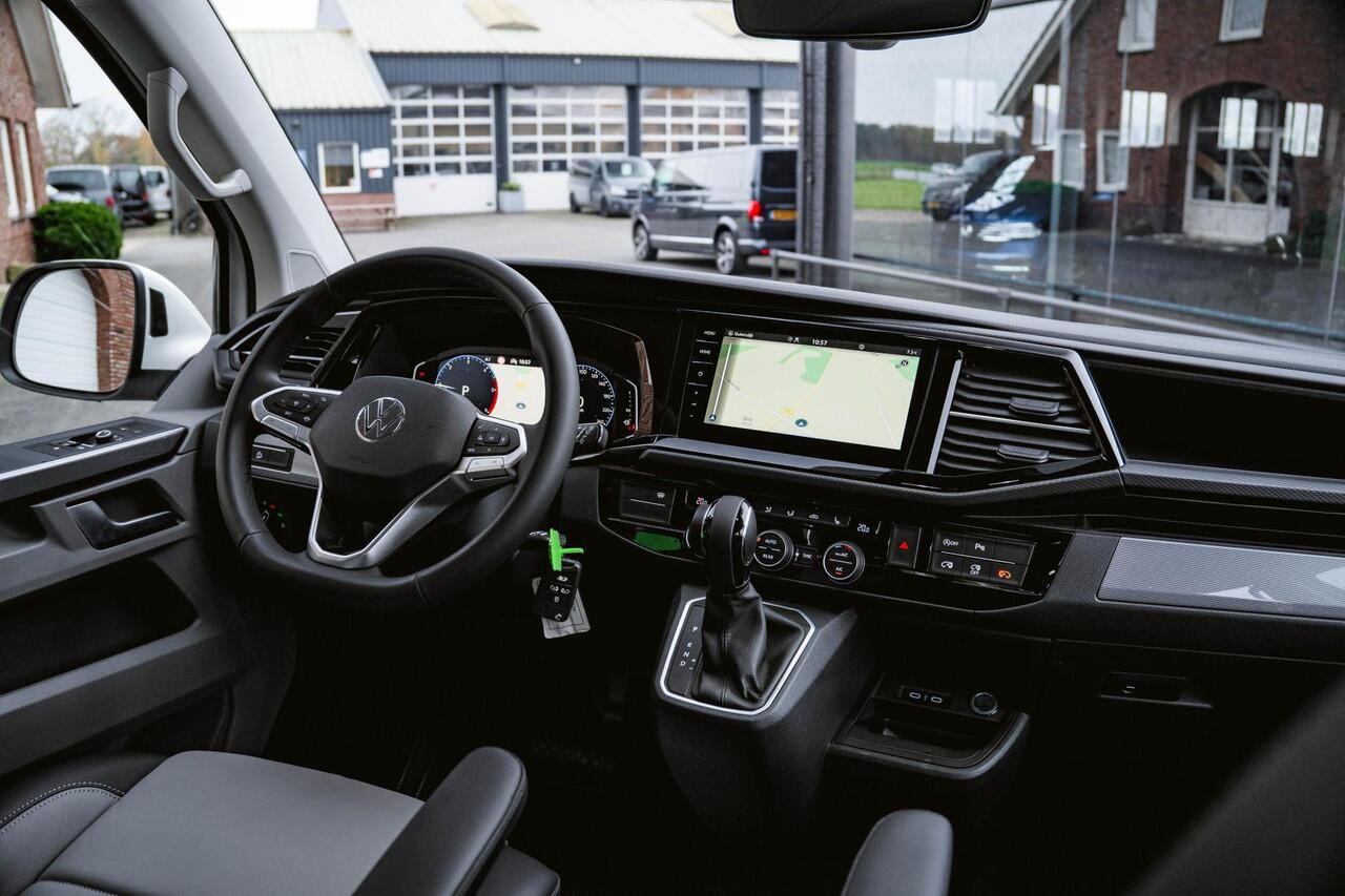 Volkswagen CARAVELLE 4-MOTION Caravelle 204pk Highline 4-M DSG L2H1 ACC | LED | Leder | Side Assist | ELEKT.KLEP | 4X4