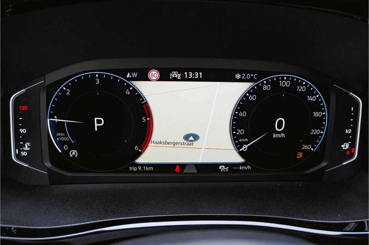 Volkswagen CARAVELLE T6.1 2.0 TDI 204 PK DSG L2H1 DUB/CAB A-Klep ACC | LED | Leder | | Privacy glass |