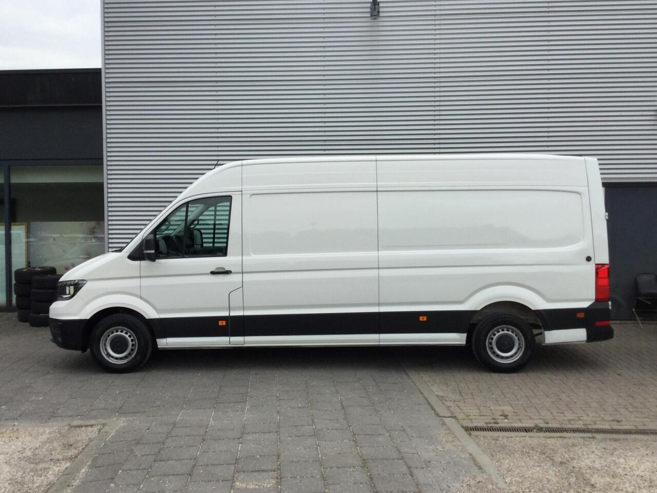 Volkswagen CRAFTER 35 2.0 TDI L5H3 DC Trendline DSG AUTOMAAT, NAVIGATIE, AIRCO.