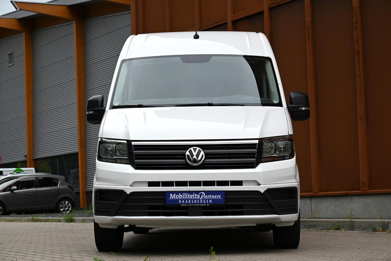 Volkswagen CRAFTER 2.0 TDI L3H3 Special Edition 140pk | Betimmering | ¤ 239 P.M.