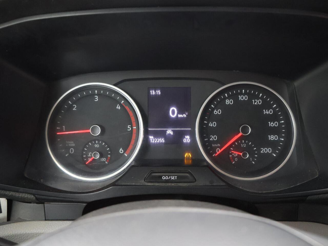 Volkswagen CRAFTER 50 | DC | 177 PK | BE Trekker | Tachograaf | BE-Trekker | Airco | Trekhaak 3500 KG. | 3-zits | Inrichting laadruimte | Koppelschotel |