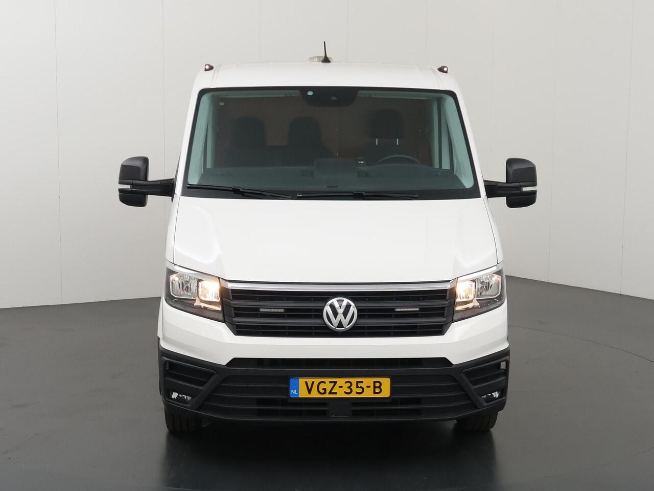 Volkswagen CRAFTER 50 | DC | 177 PK | BE Trekker | Tachograaf | BE-Trekker | Airco | Trekhaak 3500 KG. | 3-zits | Inrichting laadruimte | Koppelschotel |
