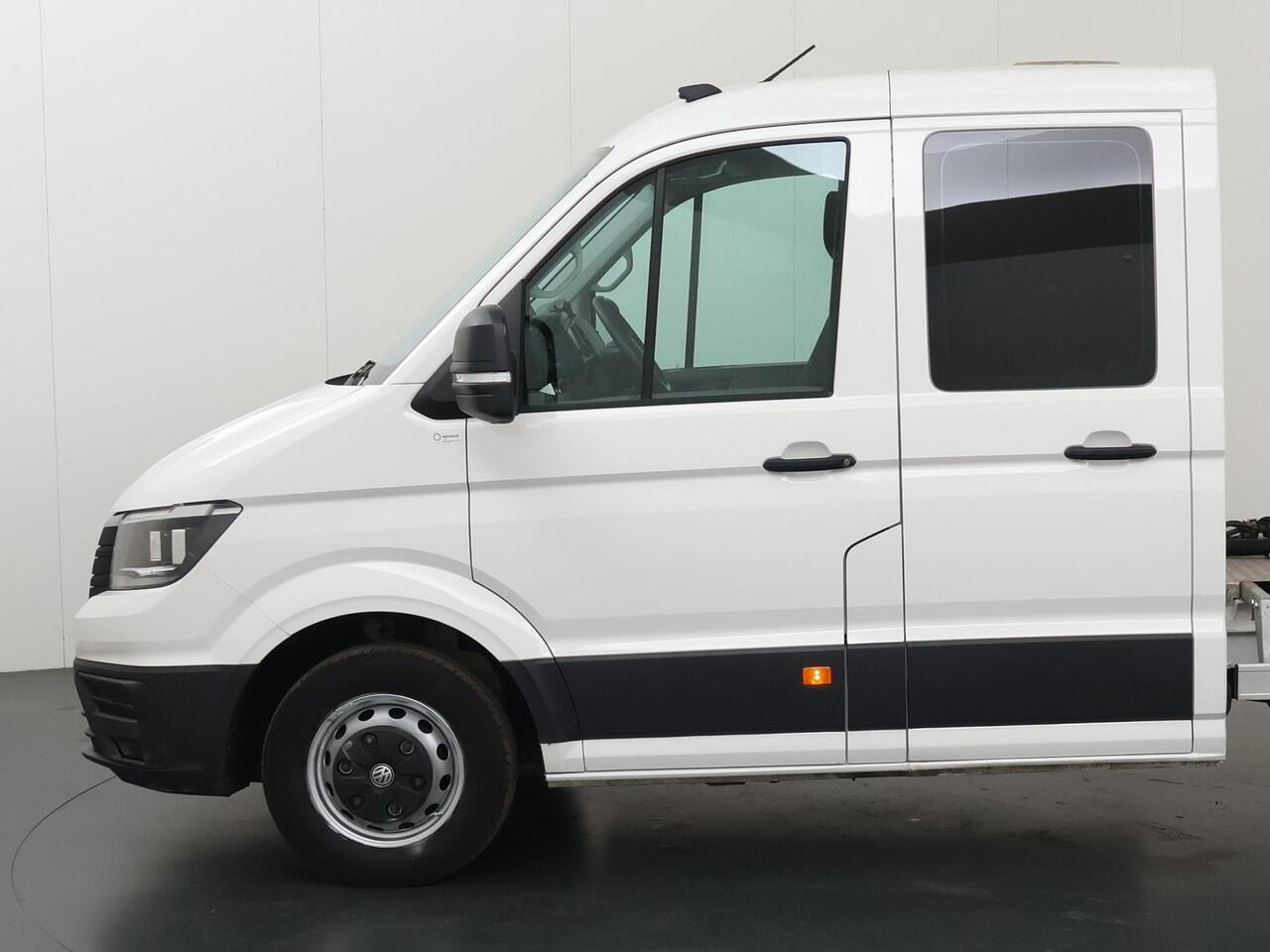 Volkswagen CRAFTER 50 | DC | 177 PK | BE Trekker | Tachograaf | BE-Trekker | Airco | Trekhaak 3500 KG. | 3-zits | Inrichting laadruimte | Koppelschotel |