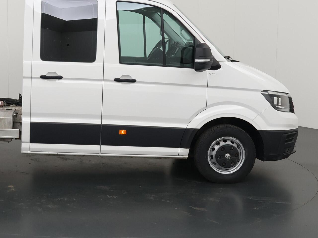 Volkswagen CRAFTER 50 | DC | 177 PK | BE Trekker | Tachograaf | BE-Trekker | Airco | Trekhaak 3500 KG. | 3-zits | Inrichting laadruimte | Koppelschotel |