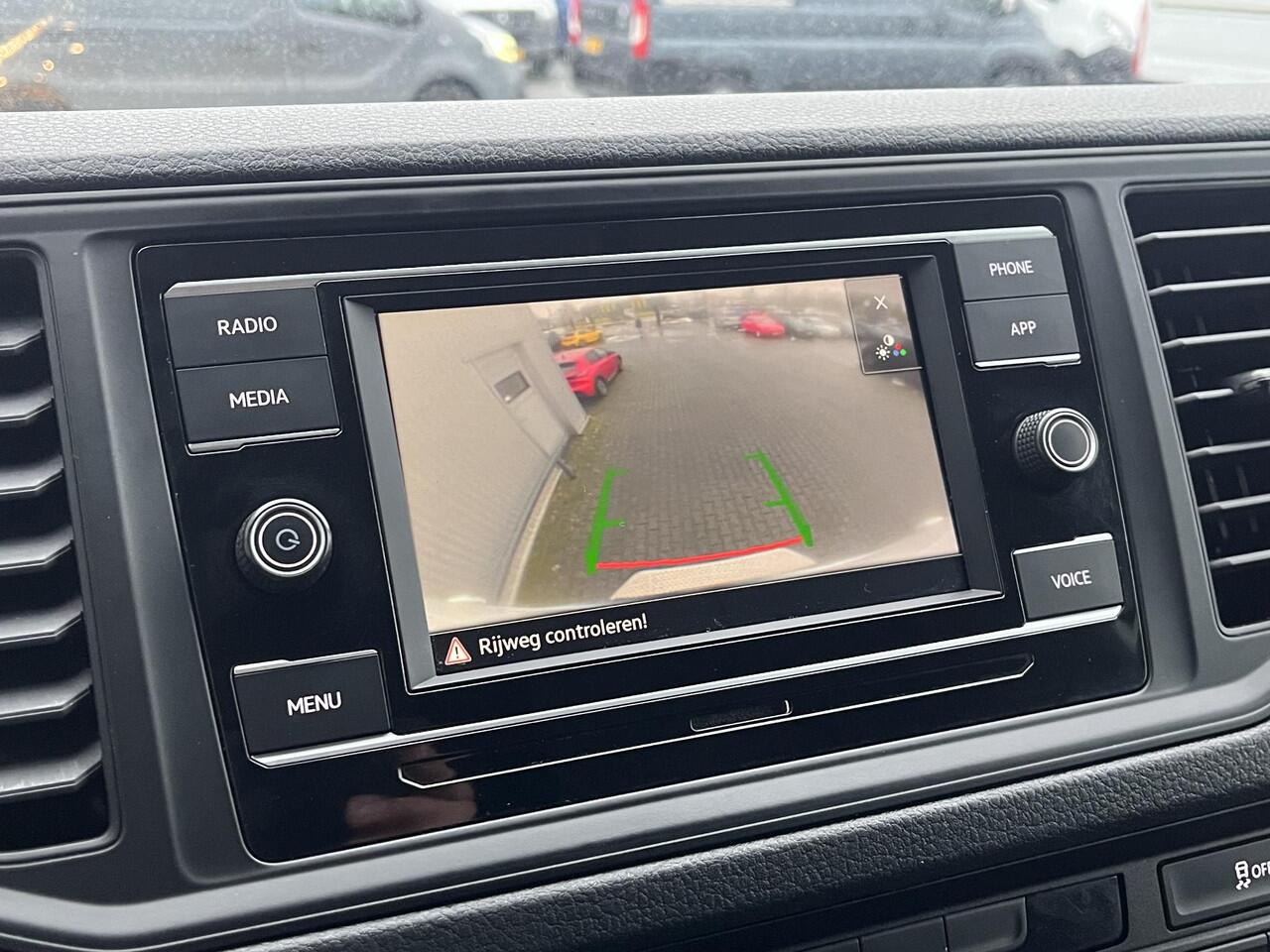 Volkswagen CRAFTER 35 2.0 TDI L4H3*AUTOMAAT*A/C*CAMERA*CARPLAY*BUIZEN