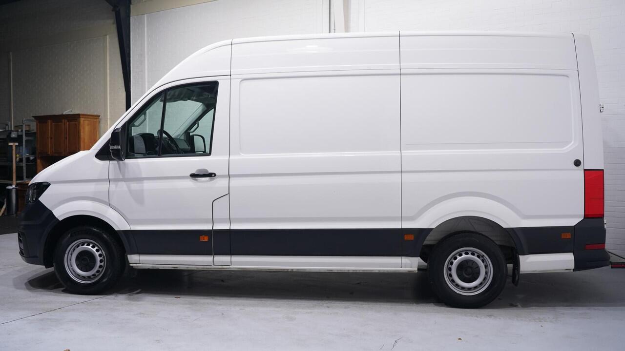 Volkswagen CRAFTER 2.0 TDI 140 pk L3H3 Airco, App Connect 270 Graden Deuren, Laadruimte Pakket, Opstap achter, 3-Zits