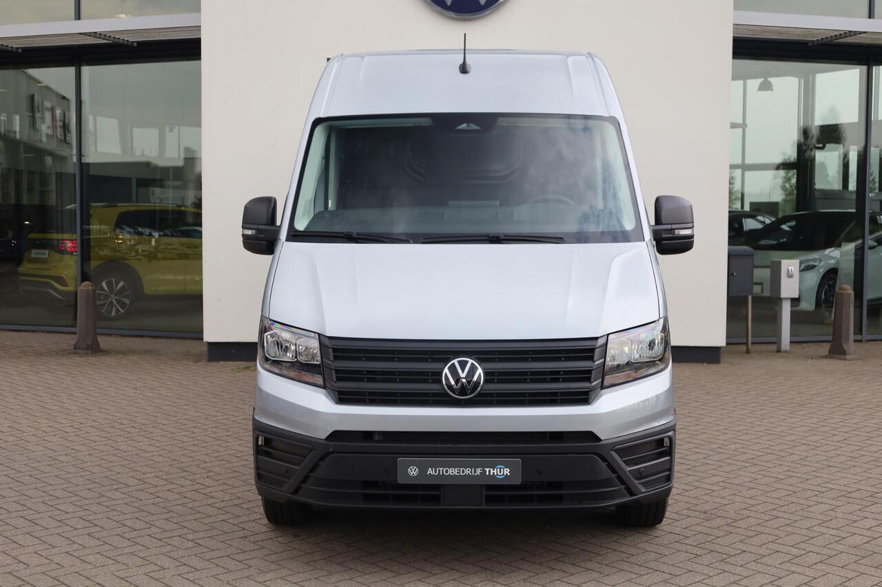 Volkswagen CRAFTER 35 2.0 TDI L3H3 Trendline 140Pk / 103kW Draadloos Apple Carplay & Android Auto, achteruitrijcamera, bijrijdersbank incl. opbervak, airco, cruise control, parkeersensoren voor + achter, licht- en regensensor, Digital Cockpit, verstelbare lendensteun bestuu