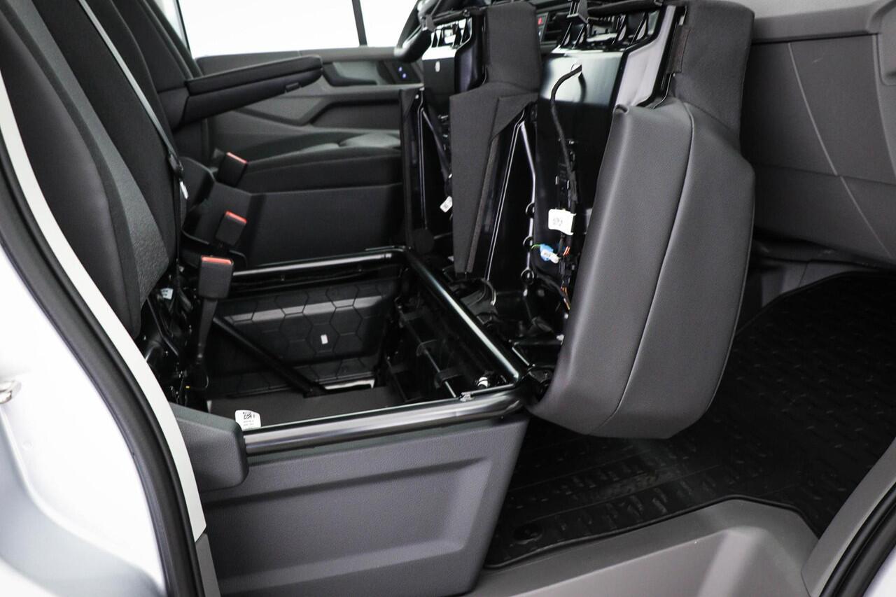 Volkswagen CRAFTER 35 2.0 TDI L3H3 Trendline | 2 X SCHUIFDEUR | ERGO COMFORT | LED | CLIMA | DAB | CAMERA | STOELVERWARMING