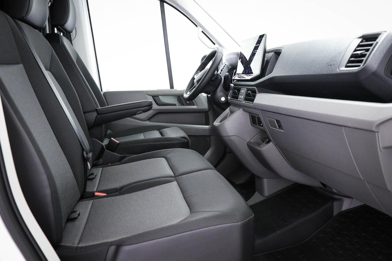 Volkswagen CRAFTER 35 2.0 TDI L3H3 Trendline | 2 X SCHUIFDEUR | ERGO COMFORT | LED | CLIMA | DAB | CAMERA | STOELVERWARMING