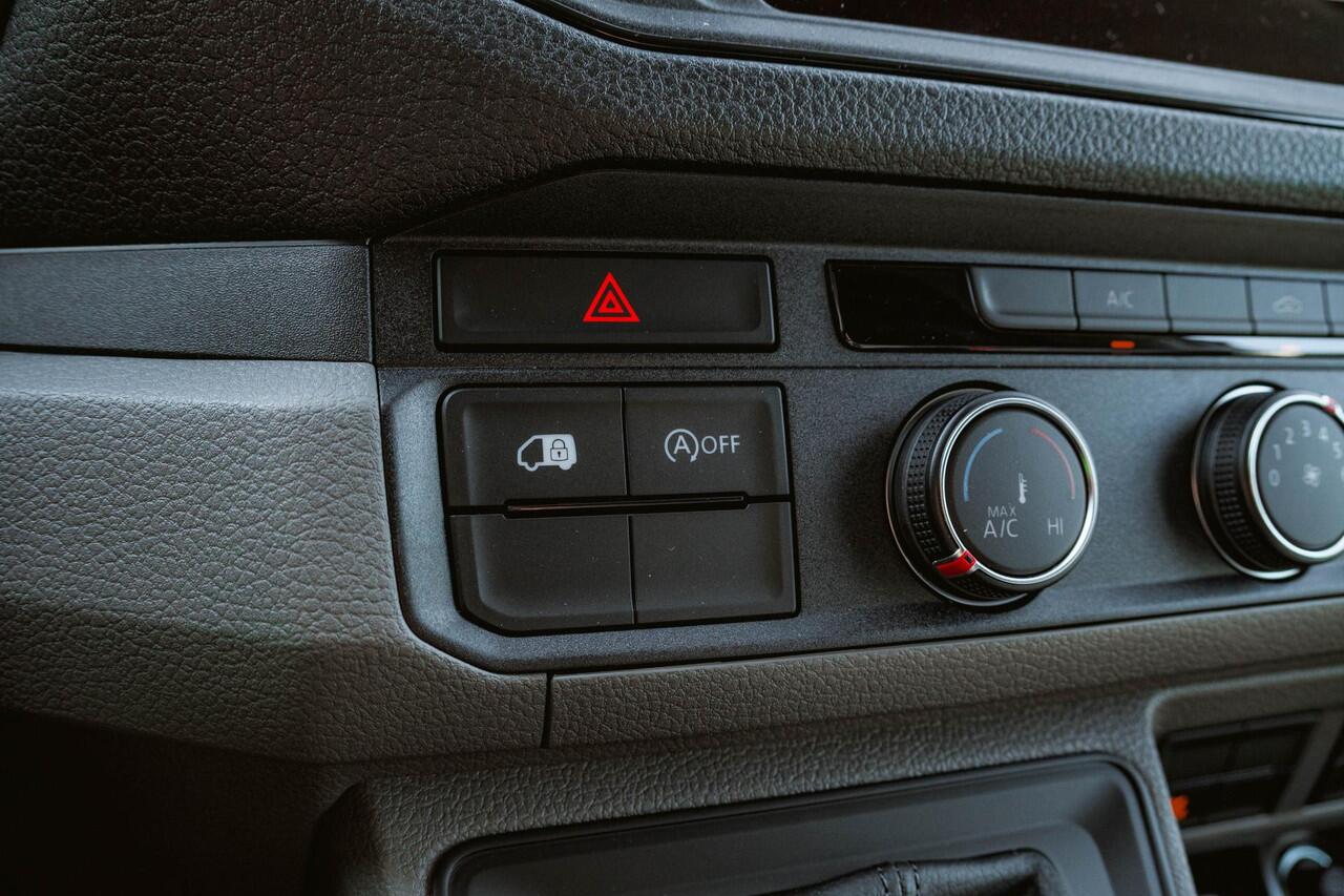 Volkswagen CRAFTER 2.0 TDI 177PK Automaat-8 L4H3 3.5T Comfortline LED | NAVI | Cruise Control |