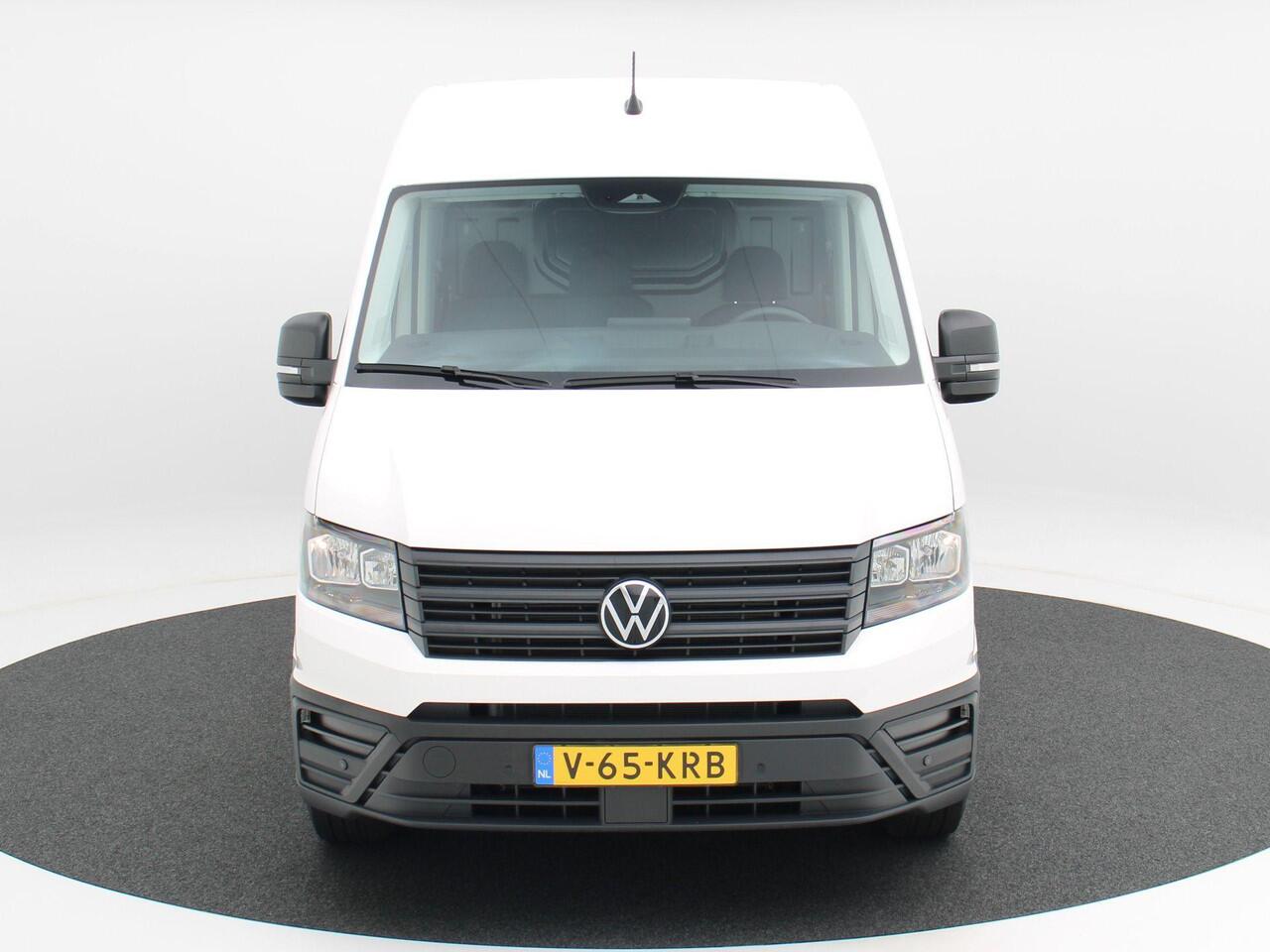 Volkswagen CRAFTER 35 2.0 TDI L3H3 Trendline | 140PK | Laadruimte Betimmering | Side Bars | Hoog dak | Trekhaak |