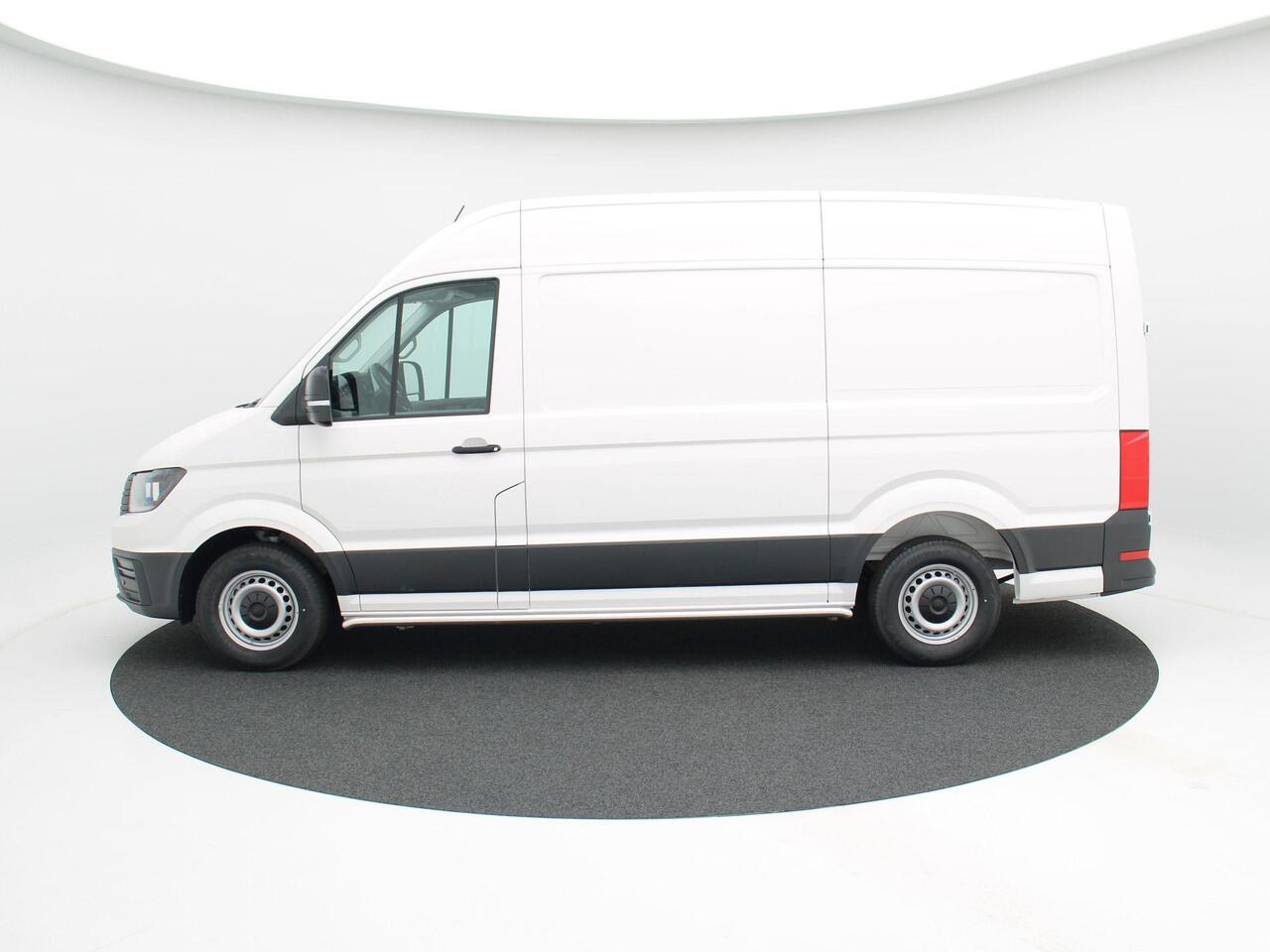 Volkswagen CRAFTER 35 2.0 TDI L3H3 Trendline | 140PK | Laadruimte Betimmering | Side Bars | Hoog dak | Trekhaak |