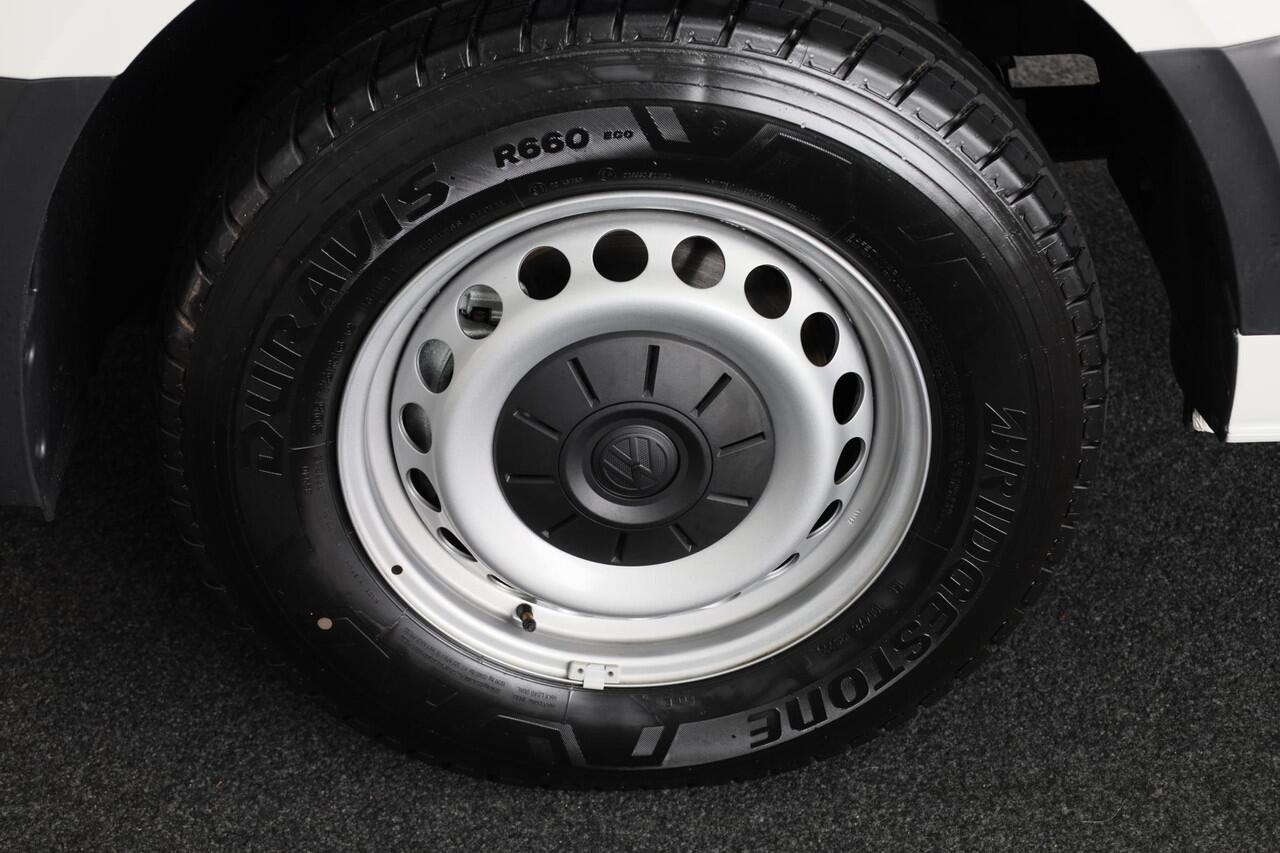 Volkswagen CRAFTER Bedrijfswagens Highline L3H3 2.0 TDI EU6 140 pk 3.5T Automaat