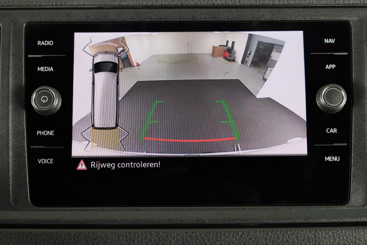 Volkswagen CRAFTER Bedrijfswagens Highline L3 (2) Bestelwagen 2.0 TDI EU6 103 kW (1 NETTO DEAL!! Automaat!