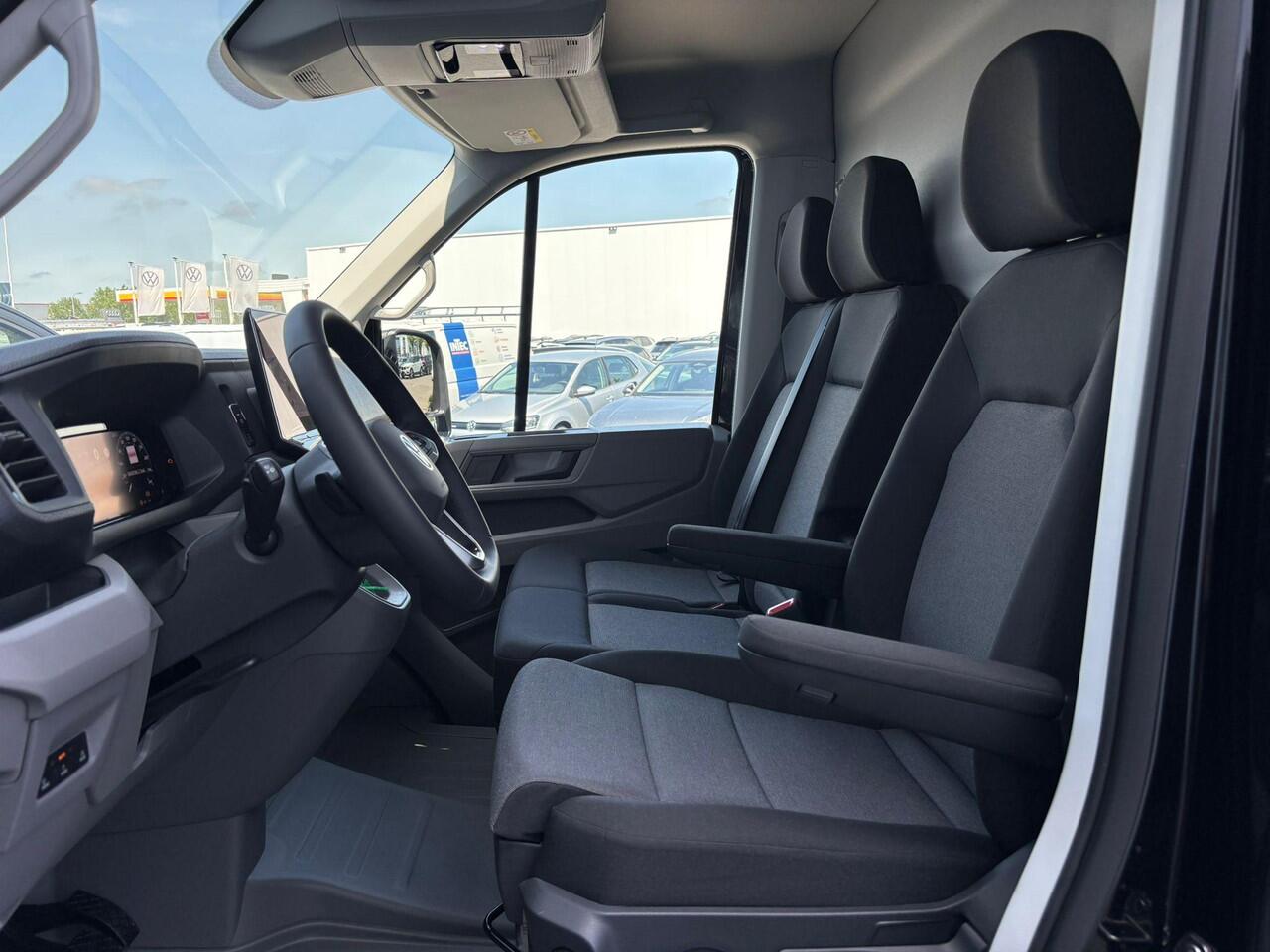 Volkswagen CRAFTER Exclusive 30 2.0 TDI L3H2