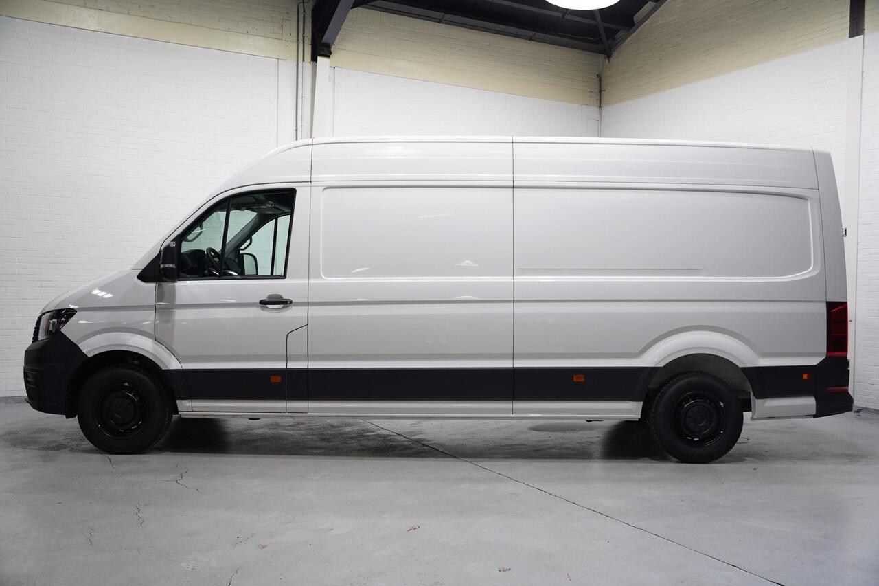 Volkswagen CRAFTER 2.0 TDI 140 pk L4H3 DSG Aut. Navi Cruise Control, PDC V+A, Houten Laadvloer, 3-Zits, Nieuw