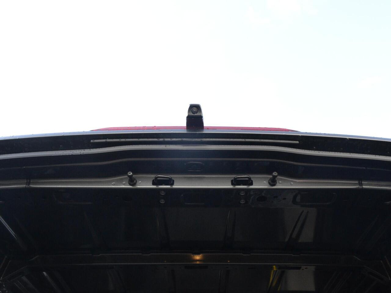 Volkswagen CRAFTER Bedrijfswagens 35 Trendline 2.0 TDI 140pk L3H3 · Trekhaak · Alarm · Tussenschot · Camera · P-Sensoren · Cruise Control · Garantie t/m 22-12-2028 of 120.000km