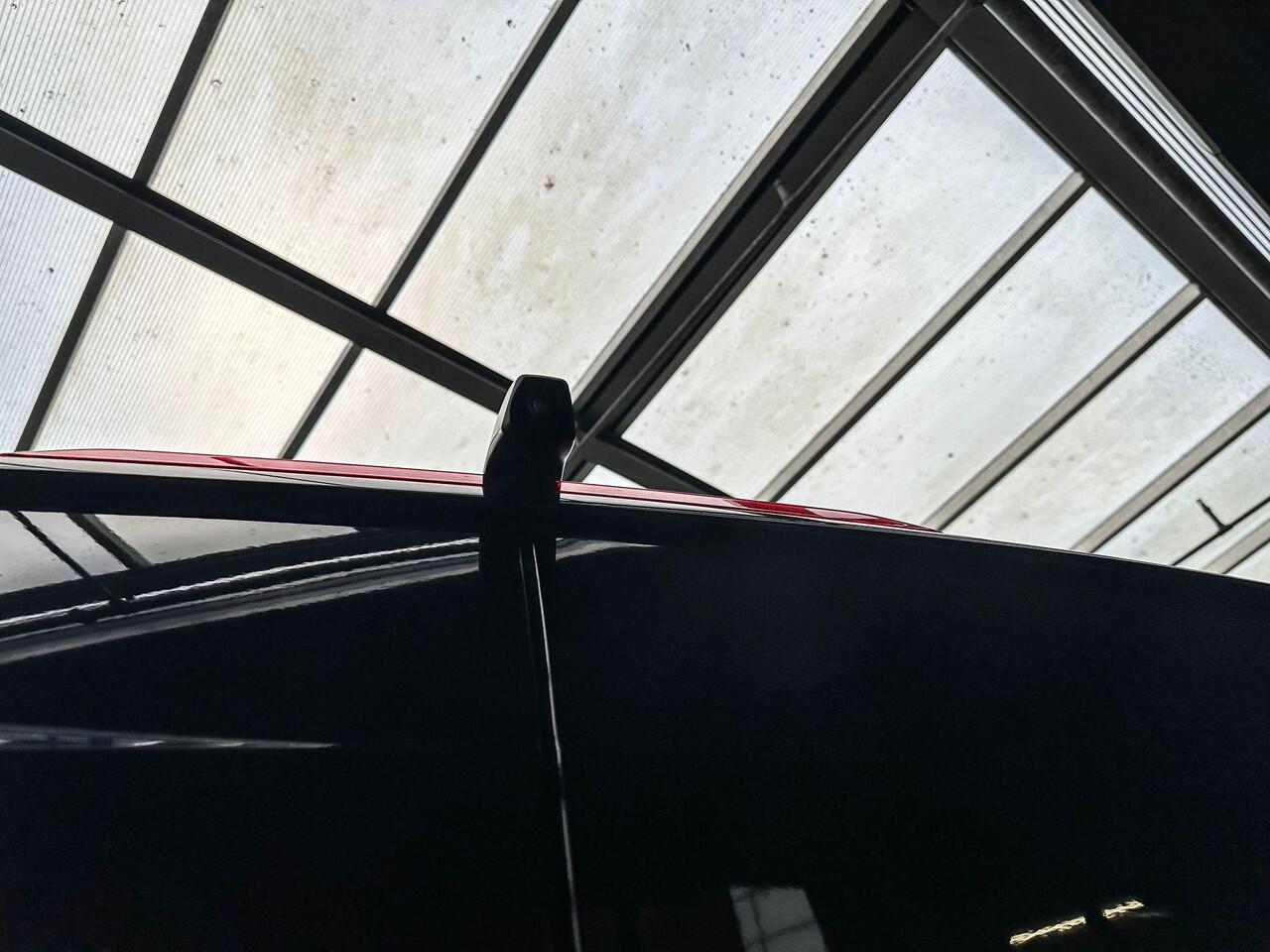 Volkswagen CRAFTER 35 2.0 TDI 177pk L3H3 Exclusive | LED Koplampen| Adaptive Cruise Control | Navigatie | Camera| BPM-vrij | Excl. kostenrijklaar maken |