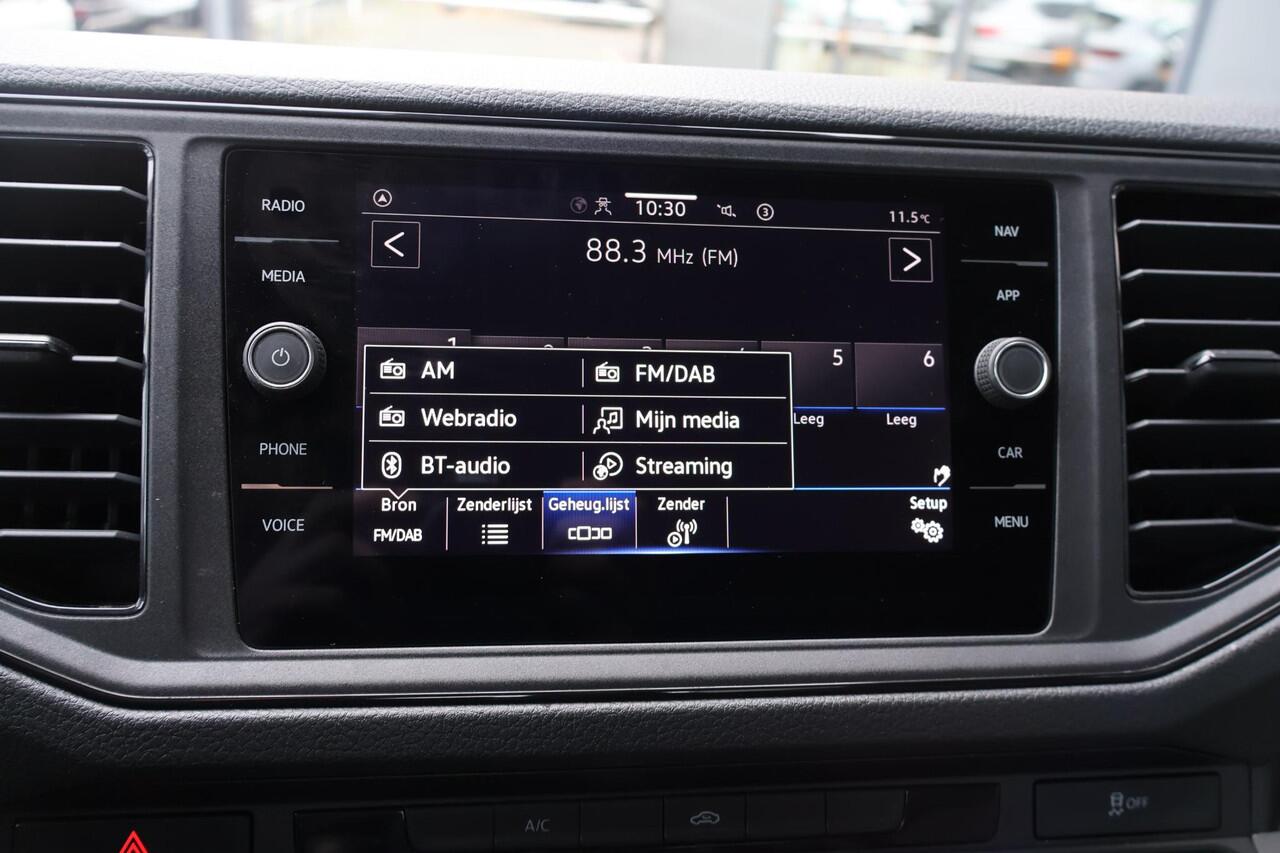 Volkswagen CRAFTER 35 2.0 TDI L3 DC Trendline | 140 PK | Navigatiesysteem | Cruise control | Apple CarPlay / Android Auto |