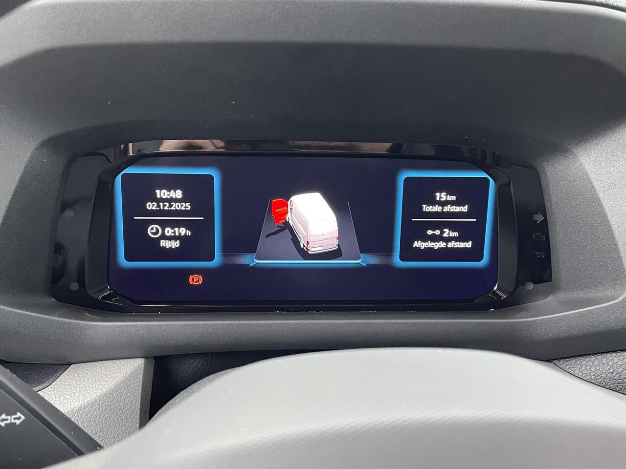 Volkswagen CRAFTER Trendline L3H2 177 pk GVW 3.5T | Nieuw Model | BPM vrij | metallic | navigatiepakket | DAB+ | bijrijdersbank