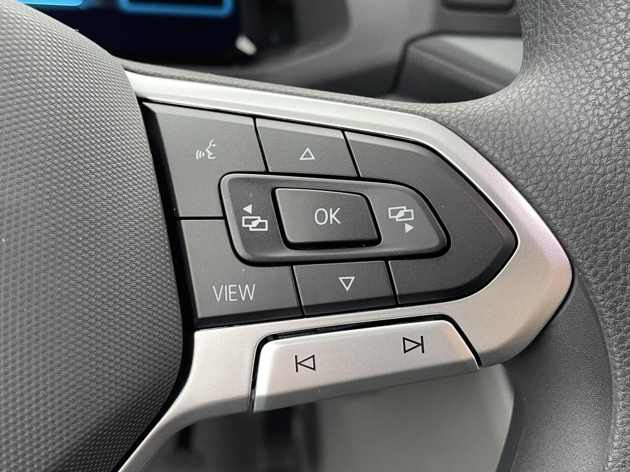 Volkswagen CRAFTER Trendline L3H2 177 pk GVW 3.5T | Nieuw Model | BPM vrij | metallic | navigatiepakket | DAB+ | bijrijdersbank