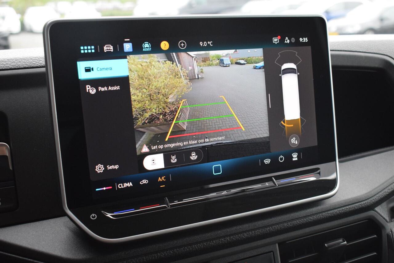 Volkswagen CRAFTER 30 2.0 TDI 140pk DSG L3H3 Exclusive Black Style Facelift BPM vrij! Trekhaak Camera Led Zonneklep Sidesteps Navigatie