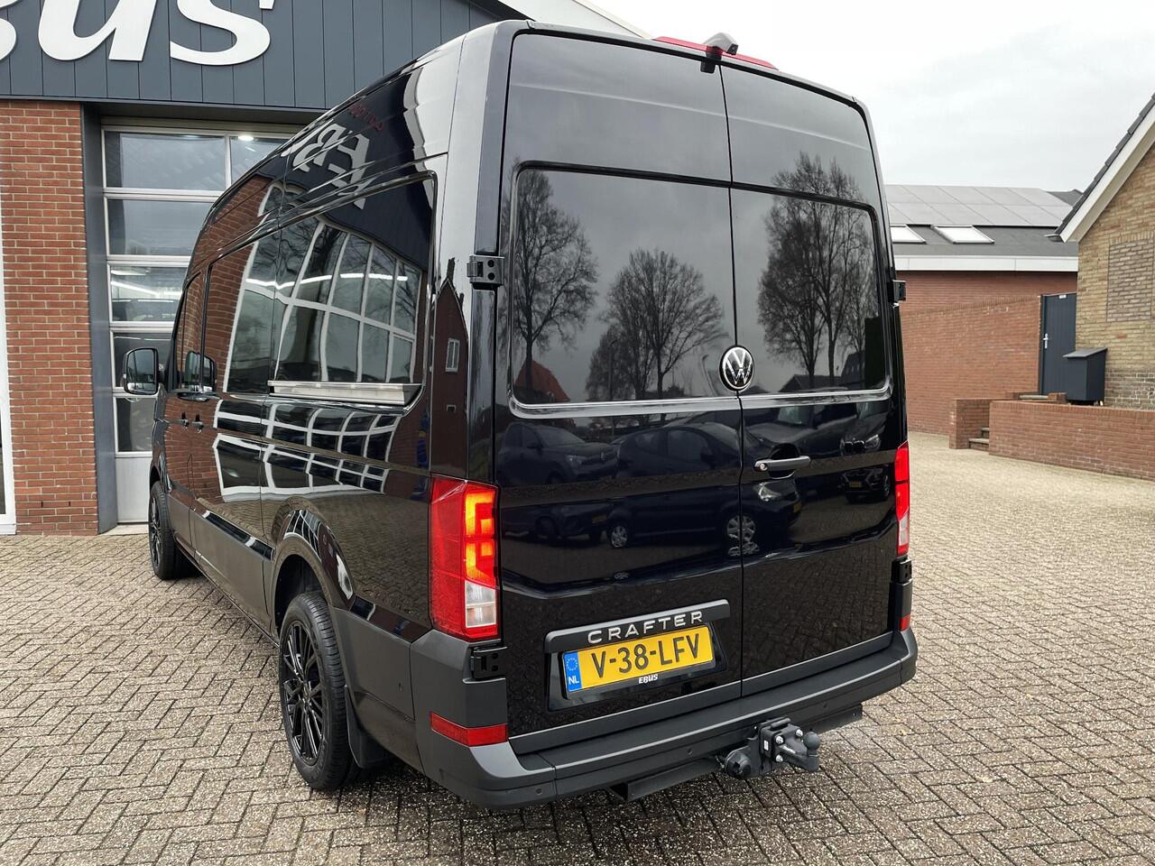 Volkswagen CRAFTER 35 2.0 TDI L3H3 Exclusive 2x Schuifdeur AC Laadruimte!