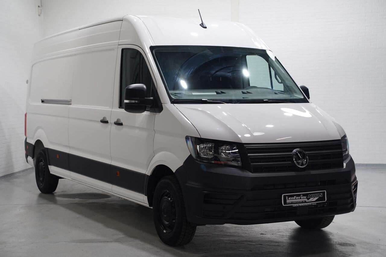 Volkswagen CRAFTER 2.0 TDI 140 pk L4H3 DSG Aut. Navi Cruise Control, PDC V+A, Houten Laadvloer, 3-Zits, Nieuw